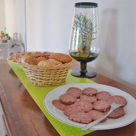 فندق مبيت وإفطار Erika سان بنيديتّو ديل ترونتو