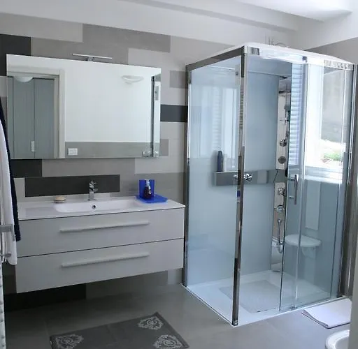 Erika 住宿加早餐酒店 圣贝内代托-德尔特龙托